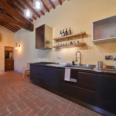 Charming In The Antognolla Estate *